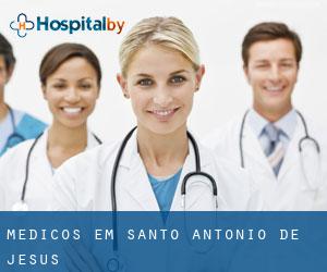 Médicos em Santo Antônio de Jesus